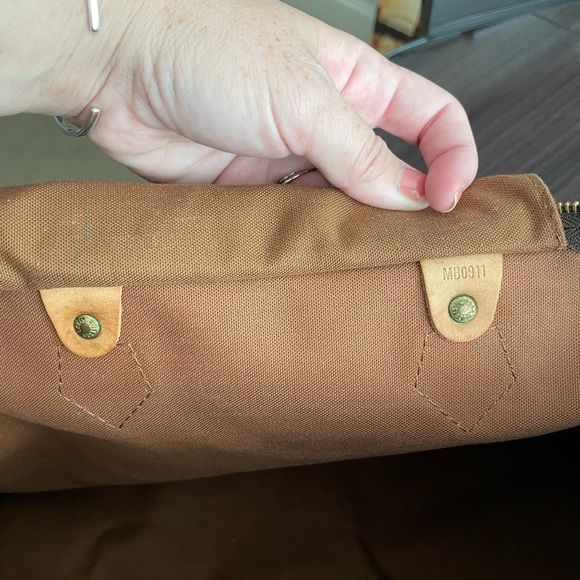 Louis Vuitton Speedy 40 - Picture 5 of 11